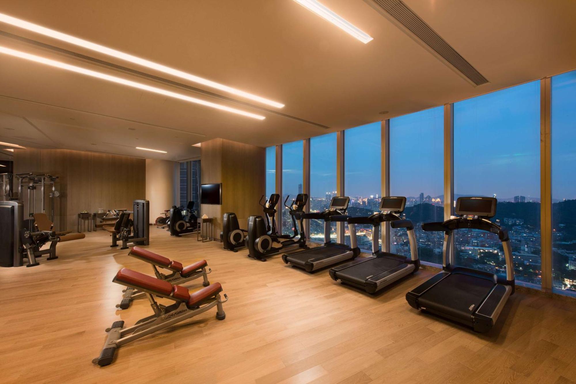 Executive Premier King Room with Sea View and Lounge Access