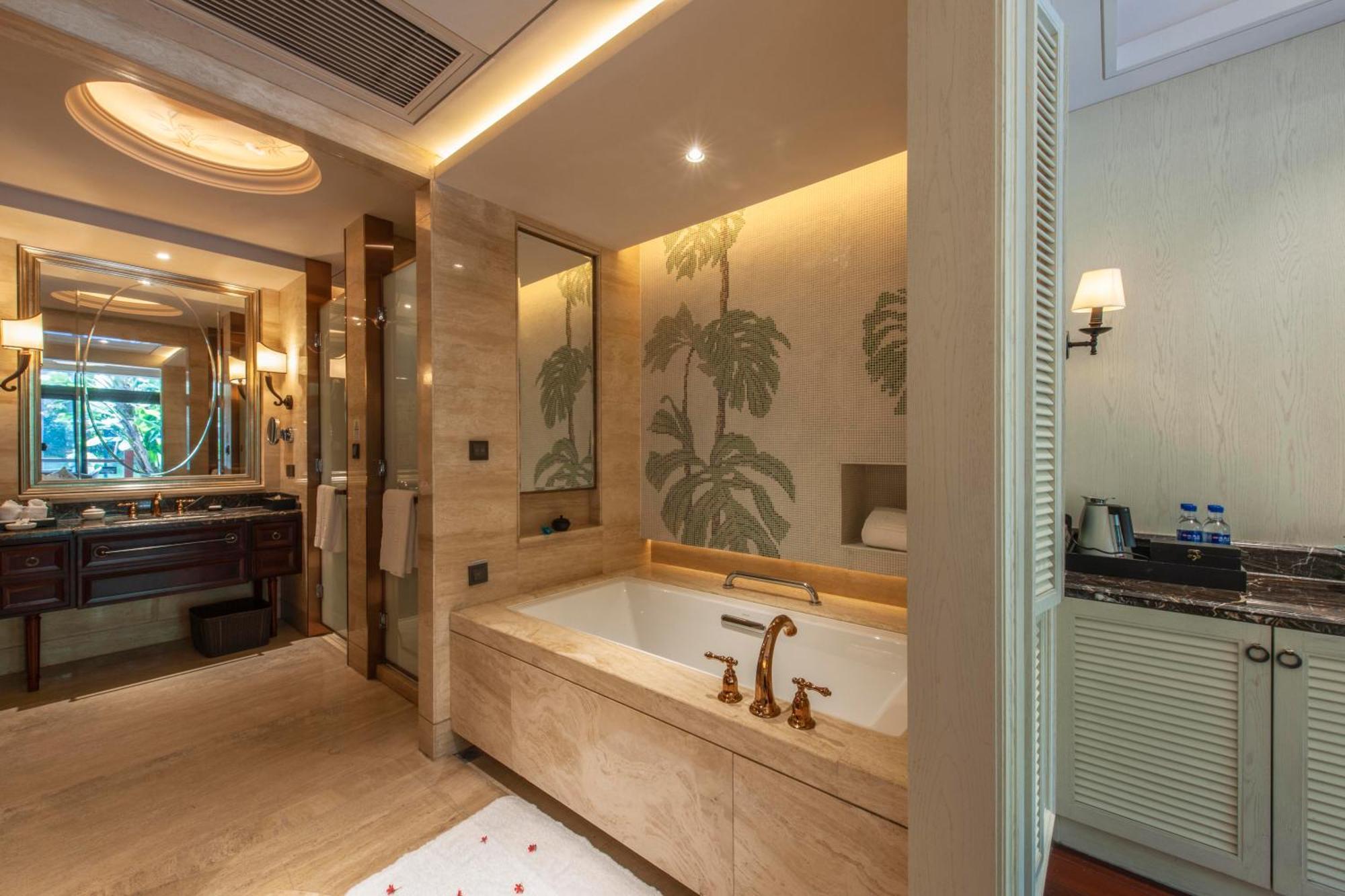 King Room with Pool View